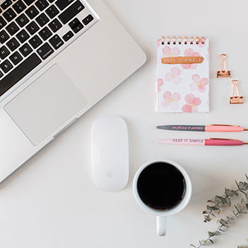 PM-027 张曼青 萝莉女友 肉身还债  蜜桃影像传媒